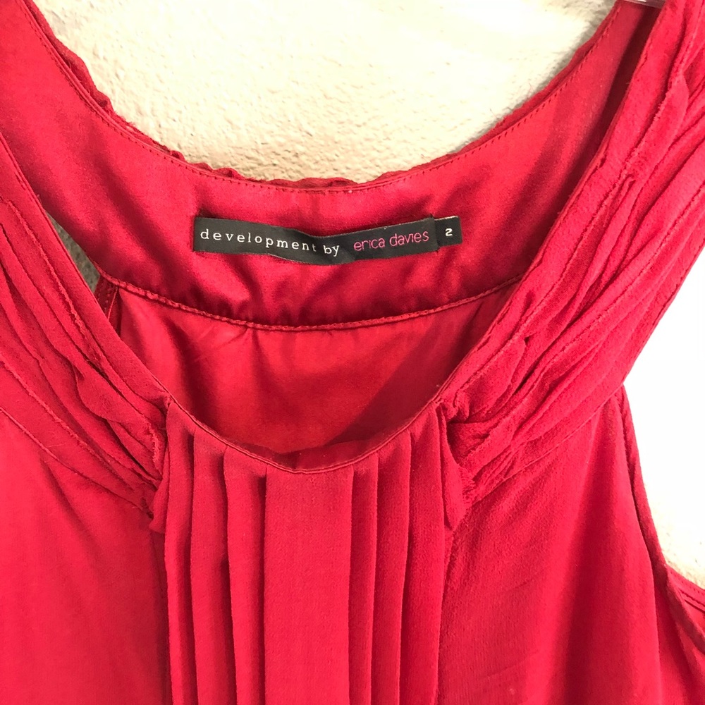 Red dress - Picture 3 of 4